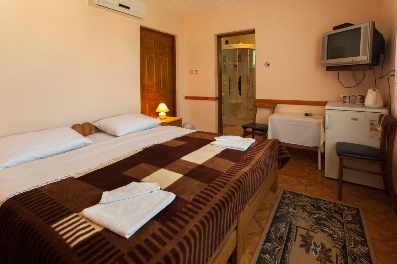 Rooms Maria Slunj Exterior foto